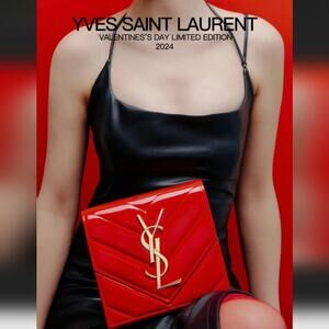 YSL Yves Saint Laurent Red Chevron Quilted Clutch Counter Display New
